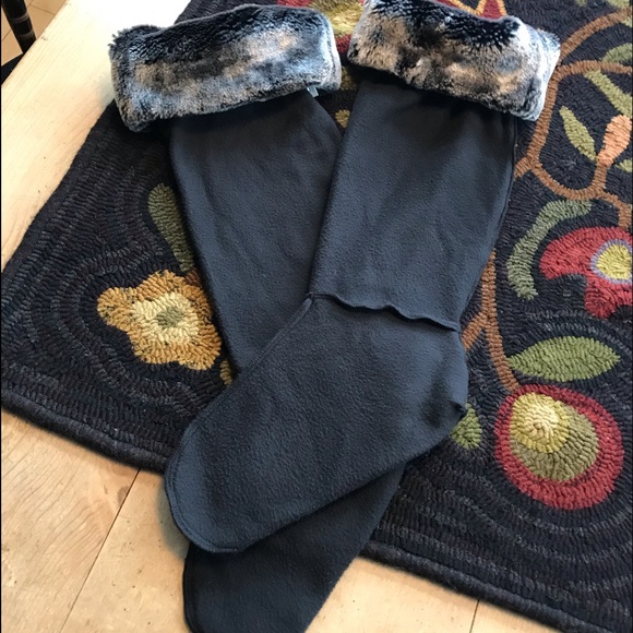 Accessories - Faux Fur Boot Liner Size 8/9